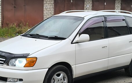 Toyota Ipsum II, 2000 год, 649 000 рублей, 8 фотография