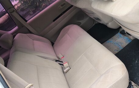 Toyota Ipsum II, 2000 год, 649 000 рублей, 21 фотография