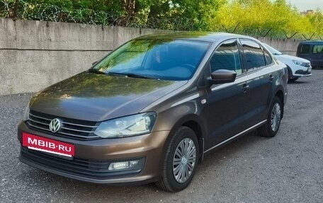 Volkswagen Polo VI (EU Market), 2017 год, 870 000 рублей, 2 фотография
