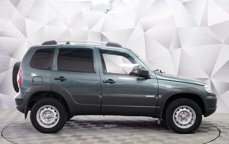 Chevrolet Niva I рестайлинг, 2015 год, 647 000 рублей, 2 фотография