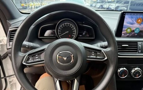 Mazda CX-4, 2022 год, 1 990 990 рублей, 11 фотография