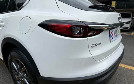 Mazda CX-4, 2022 год, 1 990 990 рублей, 8 фотография