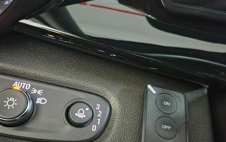 Chevrolet Trax, 2023 год, 1 159 069 рублей, 13 фотография