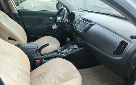 KIA Sportage III, 2011 год, 1 200 000 рублей, 11 фотография