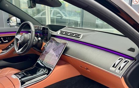 Mercedes-Benz Maybach S-Класс, 2022 год, 15 990 000 рублей, 5 фотография