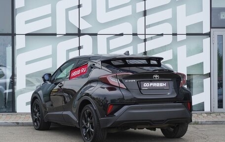 Toyota C-HR I рестайлинг, 2019 год, 1 895 000 рублей, 3 фотография