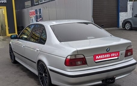 BMW 5 серия, 1999 год, 850 000 рублей, 13 фотография