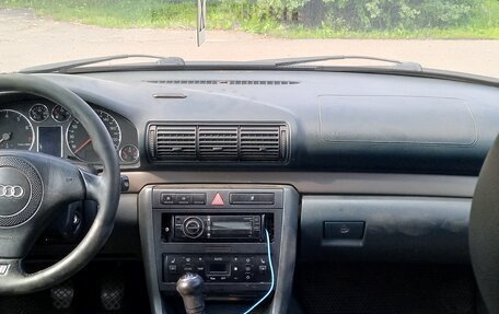 Audi A4, 1999 год, 300 000 рублей, 2 фотография