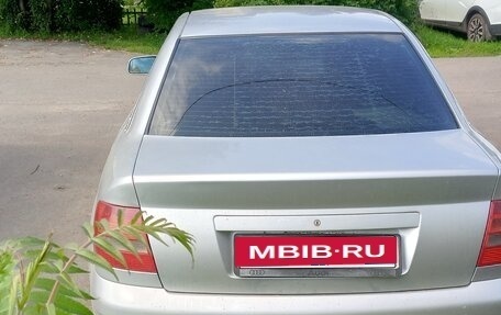 Audi A4, 1999 год, 300 000 рублей, 3 фотография