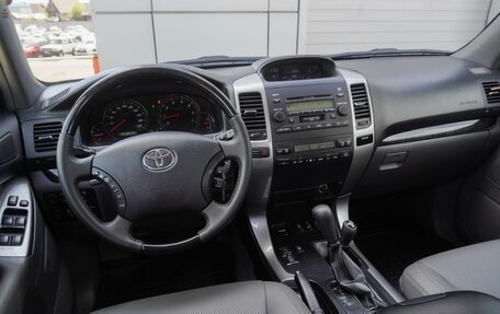 Toyota Land Cruiser Prado 120 рестайлинг, 2008 год, 2 725 000 рублей, 8 фотография