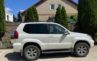 Toyota Land Cruiser Prado 120 рестайлинг, 2004 год, 1 700 000 рублей, 1 фотография
