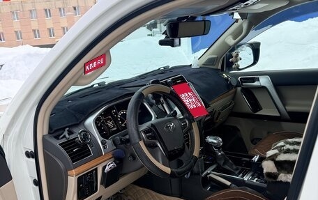Toyota Land Cruiser Prado 150 рестайлинг 2, 2019 год, 5 700 000 рублей, 13 фотография
