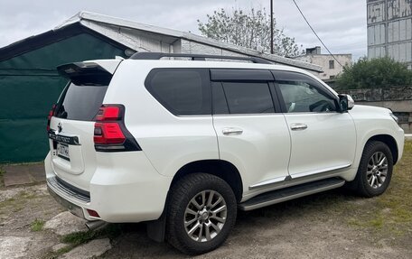 Toyota Land Cruiser Prado 150 рестайлинг 2, 2019 год, 5 700 000 рублей, 29 фотография