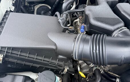 Toyota Land Cruiser Prado 150 рестайлинг 2, 2019 год, 5 700 000 рублей, 21 фотография