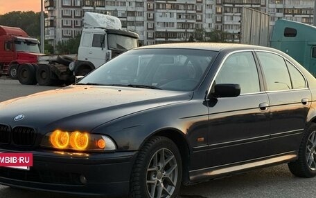 BMW 5 серия, 2003 год, 550 000 рублей, 3 фотография