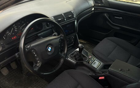 BMW 5 серия, 2003 год, 550 000 рублей, 13 фотография
