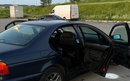 BMW 5 серия, 2003 год, 550 000 рублей, 9 фотография