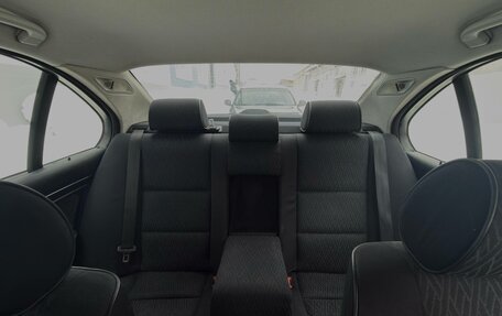 BMW 5 серия, 2003 год, 550 000 рублей, 16 фотография