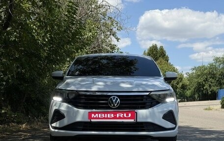 Volkswagen Polo VI (EU Market), 2022 год, 1 490 000 рублей, 2 фотография