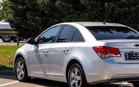 Chevrolet Cruze II, 2010 год, 695 000 рублей, 8 фотография