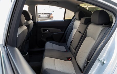Chevrolet Cruze II, 2010 год, 695 000 рублей, 17 фотография