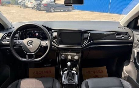 Volkswagen T-Roc I, 2022 год, 1 360 098 рублей, 8 фотография