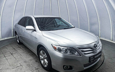 Toyota Camry, 2010 год, 895 000 рублей, 7 фотография
