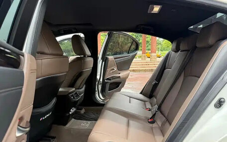 Lexus ES VII, 2023 год, 3 899 003 рублей, 17 фотография