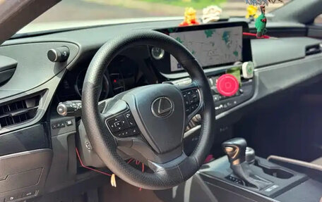 Lexus ES VII, 2023 год, 3 899 003 рублей, 15 фотография