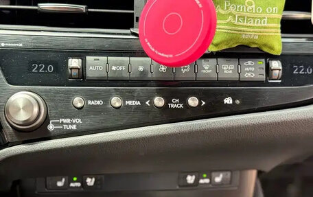 Lexus ES VII, 2023 год, 3 899 003 рублей, 12 фотография