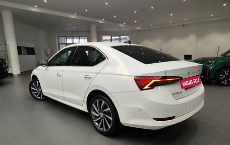 Skoda Octavia IV, 2020 год, 2 490 000 рублей, 4 фотография