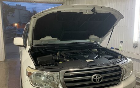Toyota Land Cruiser 200, 2008 год, 2 500 000 рублей, 3 фотография