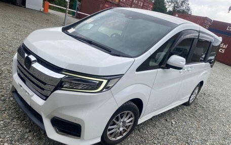 Honda Stepwgn IV, 2020 год, 3 200 000 рублей, 2 фотография