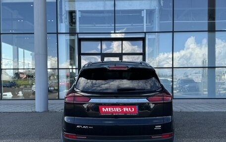 Geely Atlas, 2023 год, 2 215 000 рублей, 4 фотография
