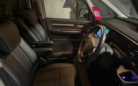 Honda Stepwgn IV, 2020 год, 3 200 000 рублей, 8 фотография