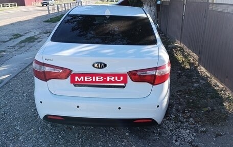 KIA Rio III рестайлинг, 2014 год, 800 000 рублей, 9 фотография