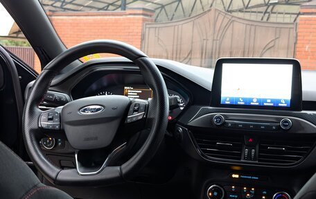 Ford Focus IV, 2019 год, 1 450 000 рублей, 6 фотография