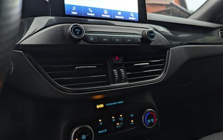Ford Focus IV, 2019 год, 1 450 000 рублей, 12 фотография