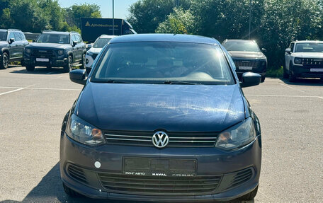 Volkswagen Polo VI (EU Market), 2011 год, 575 000 рублей, 2 фотография