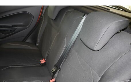 Ford Fiesta, 2015 год, 849 000 рублей, 7 фотография