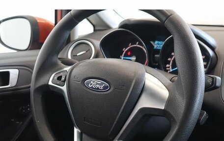 Ford Fiesta, 2015 год, 849 000 рублей, 8 фотография
