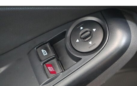 Ford Fiesta, 2015 год, 849 000 рублей, 13 фотография