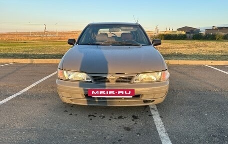 Nissan Almera, 1997 год, 220 000 рублей, 2 фотография