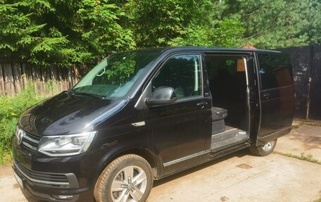 Volkswagen Multivan T6 рестайлинг, 2019 год, 5 200 000 рублей, 3 фотография