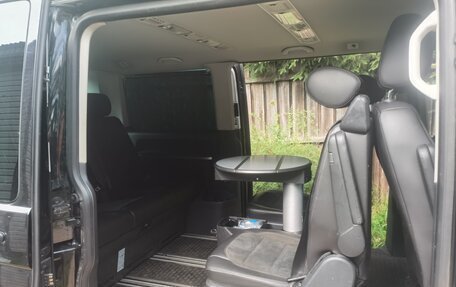 Volkswagen Multivan T6 рестайлинг, 2019 год, 5 200 000 рублей, 15 фотография