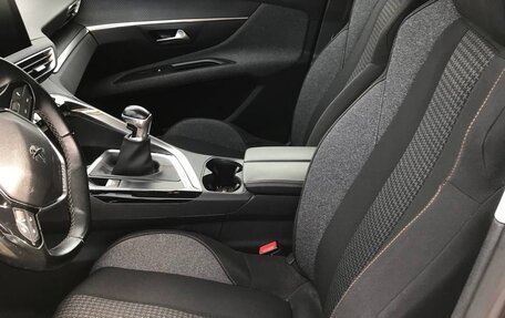 Peugeot 3008 II, 2018 год, 1 450 000 рублей, 9 фотография