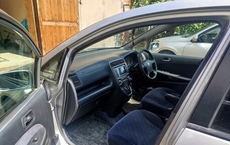 Honda Stream I рестайлинг, 2002 год, 450 000 рублей, 8 фотография