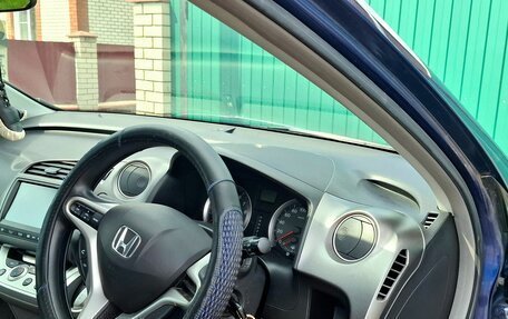 Honda Stream II, 2010 год, 1 250 000 рублей, 9 фотография
