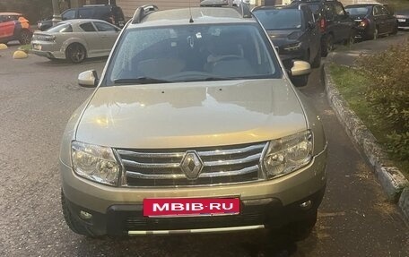 Renault Duster I рестайлинг, 2012 год, 900 000 рублей, 2 фотография