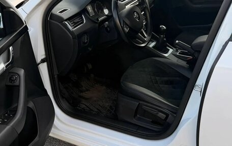 Skoda Octavia, 2016 год, 1 300 000 рублей, 6 фотография